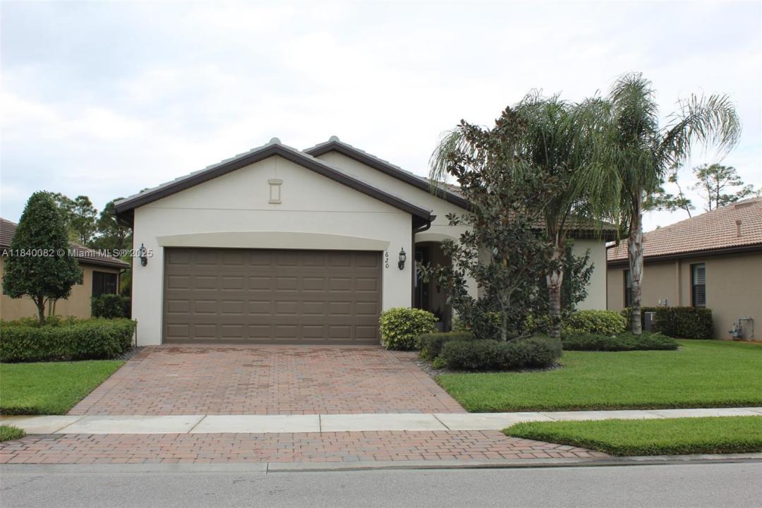 620 SE Monet Dr, Port St. Lucie, 佛羅里達州 34984, 美國