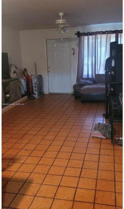 1470 Kia Dr, Homestead, Florida 33033, Estados Unidos