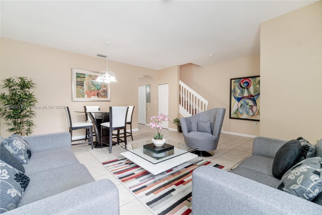 14053 SW 49th St 7, Miramar, Florida 33027, Amerika Birleşik Devletleri