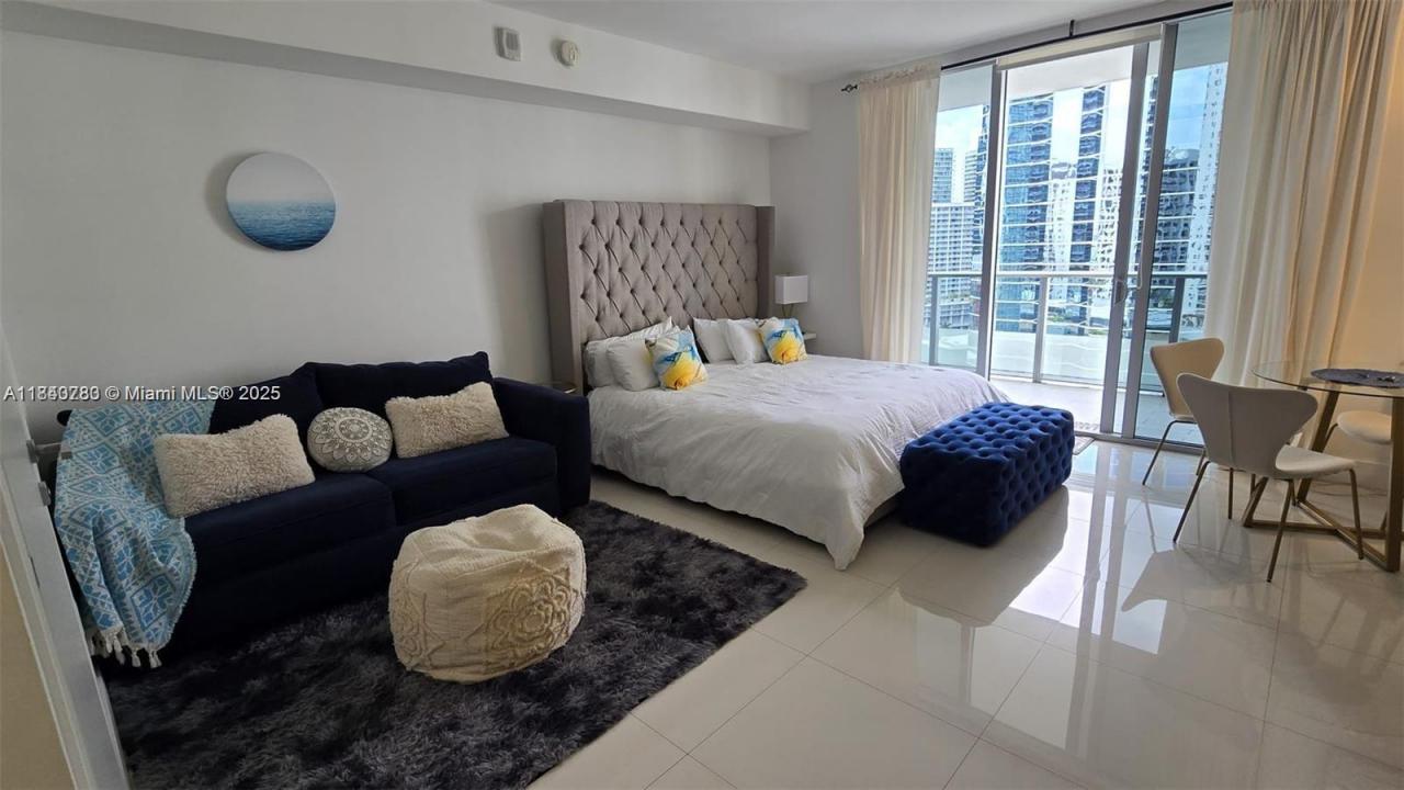 1300 Brickell Bay Dr 2100, Miami, Флорида 33131, Соединенные Штаты