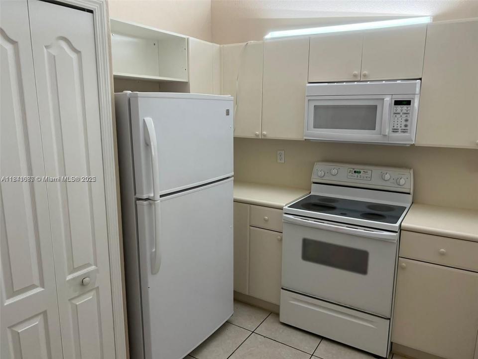 1666 SE 27th Ct 208, Homestead, Florida 33035, Estados Unidos