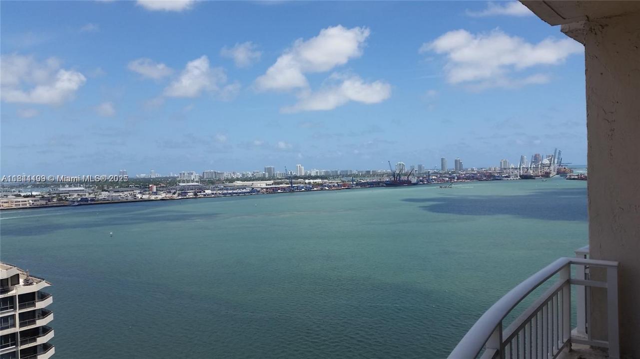 770 Claughton Island Dr 2107, Miami, Florida 33131, Stati Uniti