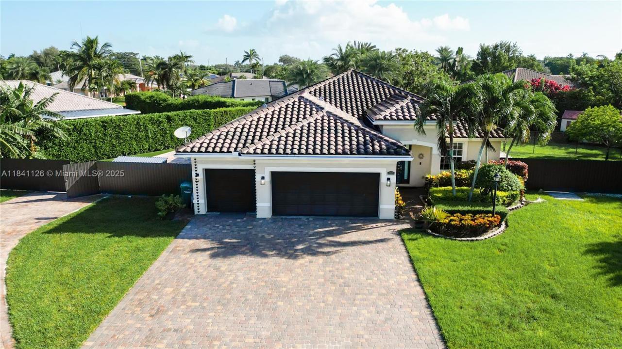 2133 NW 14th Pl, Homestead, Florida 33030, Stati Uniti