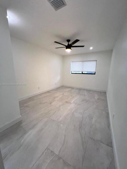 1718 bayshore blvd, Clearwater, Floride 34698, États-Unis
