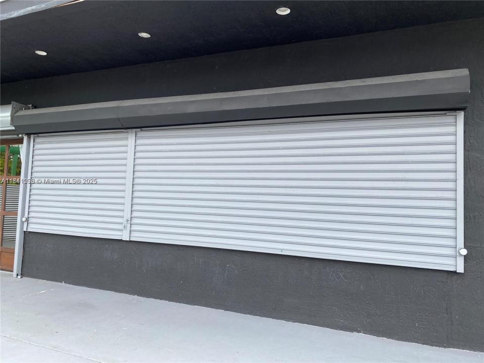 1235 NW 103rd St, Miami, Floride 33147, États-Unis