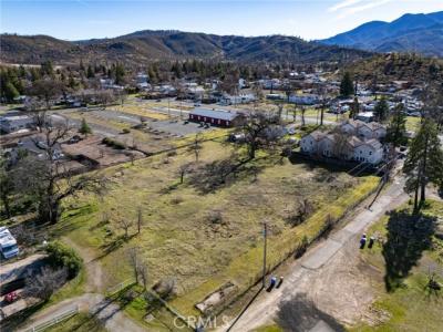 Santa Clara Road, Middletown, California 95461