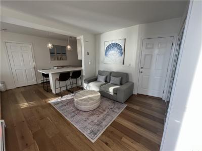 58 Washington Street 3, Newport, RI 02840, USA