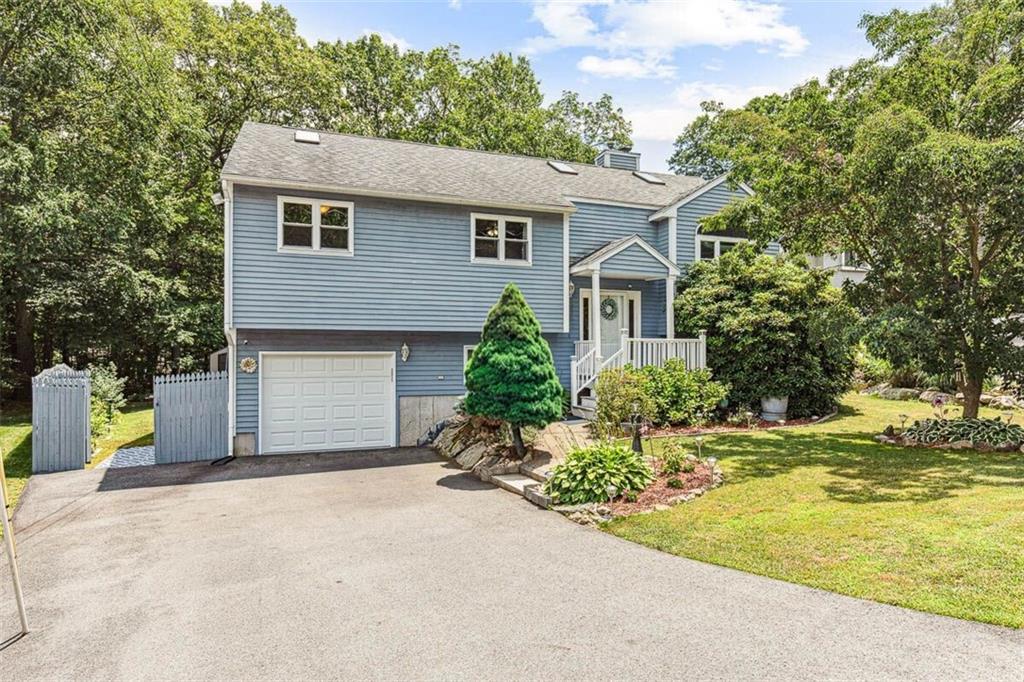 9 Ivy Hollow Court, Cranston, Rhode Island 02921, Amerika Birleşik Devletleri