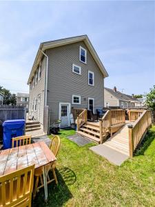 123 Francis Avenue, Pawtucket, Rhode Island 02860, États-Unis