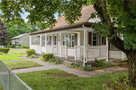 190 Linden Avenue, Woonsocket, Rhode Island 02895, USA