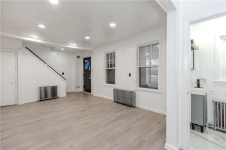 37 Hampton Street, Providence, Rhode Island 02904