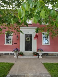 152 Main Street, North Kingstown, RI 02852, USA