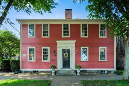 152 Main Street, North Kingstown, RI 02852, USA