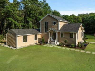 91 Carr Lane, Jamestown, Rhode Island 02835