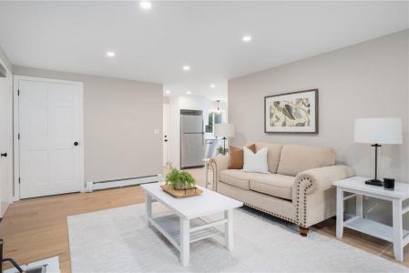 9 Theodore Lane, Attleboro, Massachusetts 02703, Stati Uniti