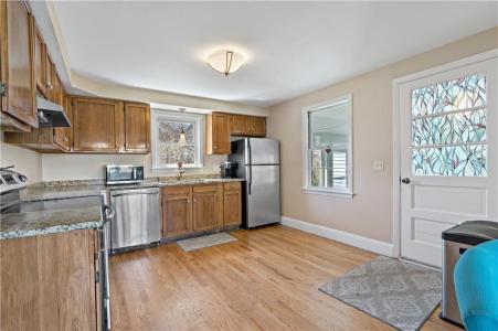 5 St Theresa Avenue, Bristol, RI 02809, USA