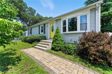 170 Reynolds Avenue, Warwick, RI 02889, USA