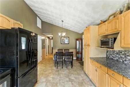 170 Reynolds Avenue, Warwick, Rhode Island 02889