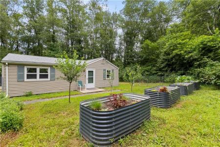 26 Clarke Avenue, Hopkinton, Rhode Island 02832, États-Unis