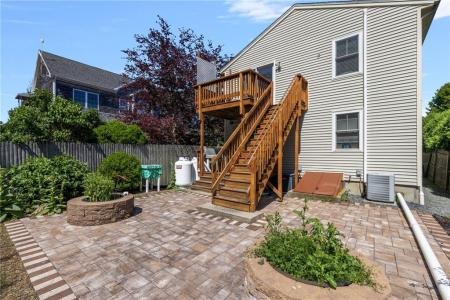47 North Road A, Jamestown, RI 02835, USA