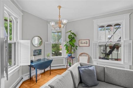 303 Angell Street 3, Providence, RI 02906, USA