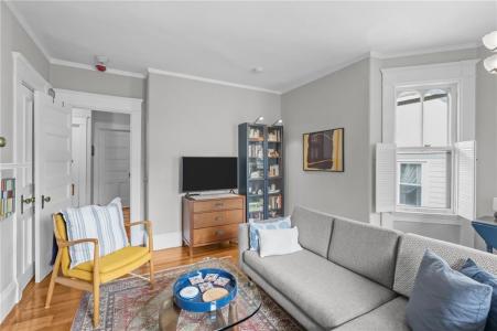 303 Angell Street 3, Providence, Rhode Island 02906