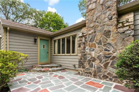 3 Paine Road, Cumberland, Rhode Island 02864, USA