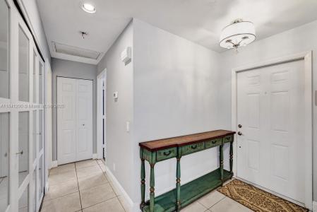2702 Arborwood Rd, Davie, Florida 33328, USA