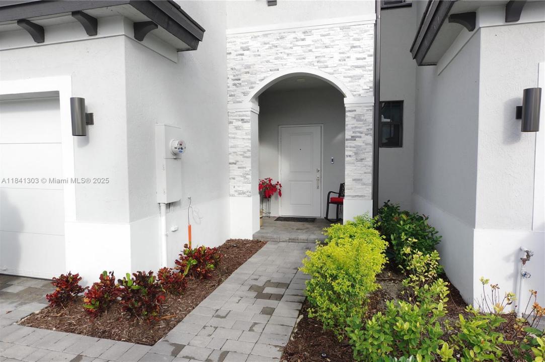 20441 NW 4th Ct, Miami Gardens, Florida 33169, USA