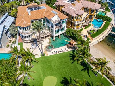 2306 Bay Dr, Pompano Beach, Floryda 33062, USA