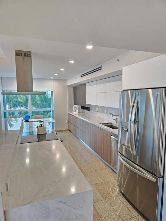 16500 Collins Ave 356, Sunny Isles Beach, Florida 33160