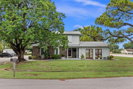 1514 SE Port St Lucie Boulevard, Port Saint Lucie, פלורידה 34952, ארצות הברית של אמריקה 