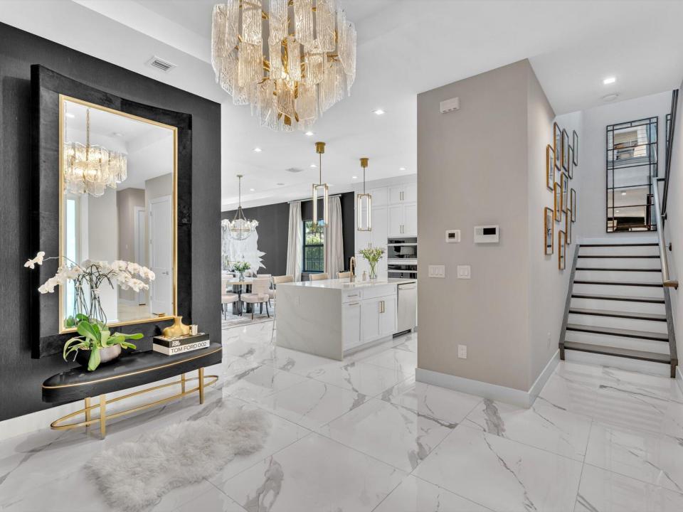 3029 Bellflower Circle, West Palm Beach, Florida 33401