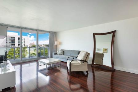 1000 West Ave 609, Miami Beach, Florida 33139, USA