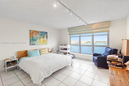 19101 NE 36th Ct 2405, Aventura, Florida 33180, USA