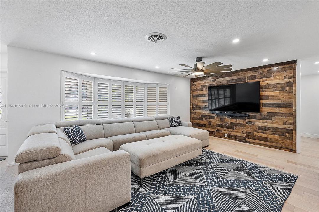 4980 SW 8th Ct, Margate, פלורידה 33068, ארצות הברית של אמריקה 