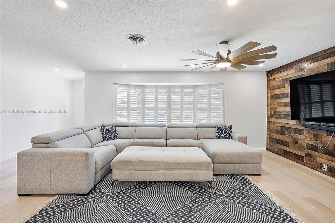 4980 SW 8th Ct, Margate, פלורידה 33068, ארצות הברית של אמריקה 