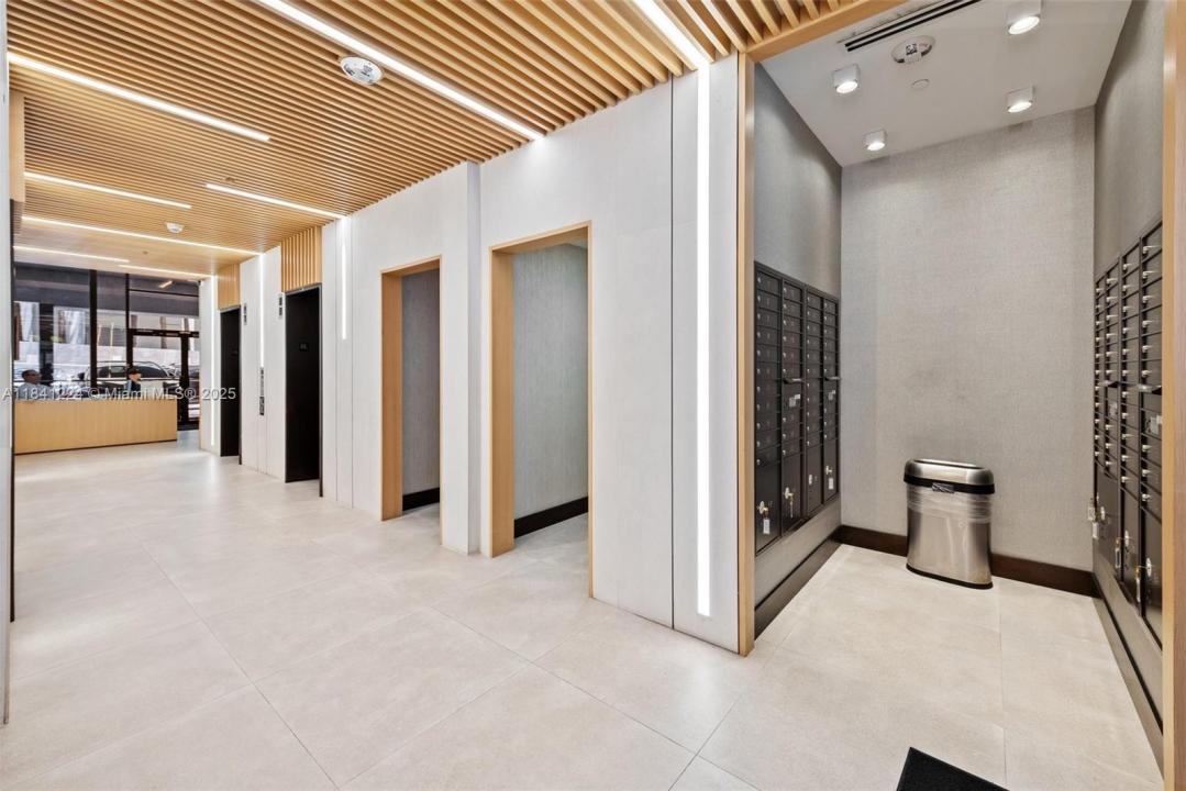1110 Brickell Ave 609A & 609B, Miami, Florida 33131, Estados Unidos