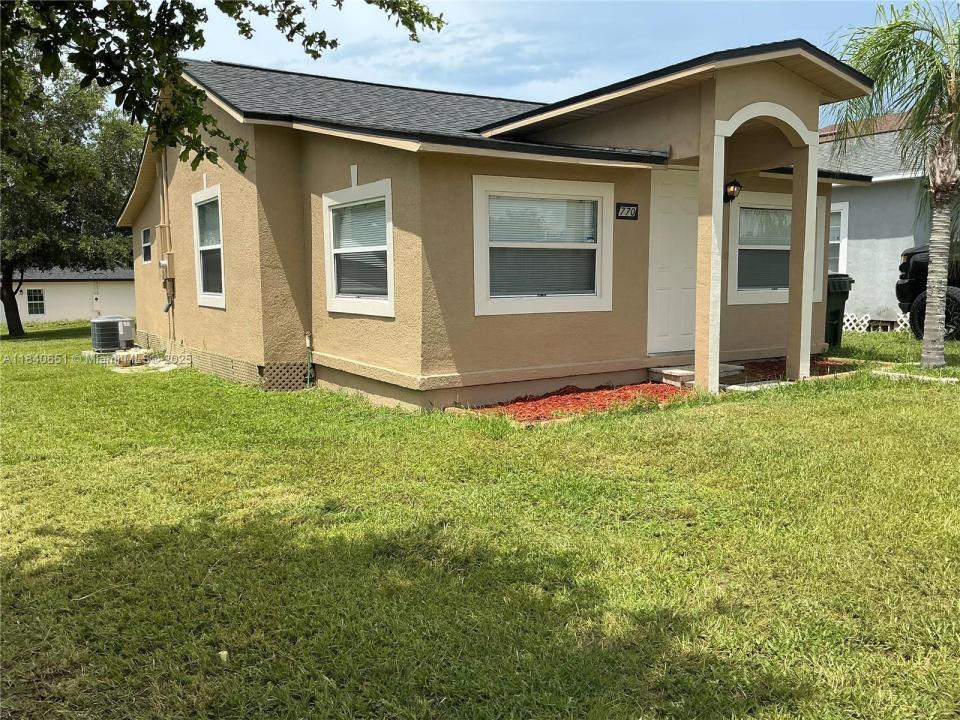 770 Broone, Clermont, フロリダ 34711, アメリカ合衆国