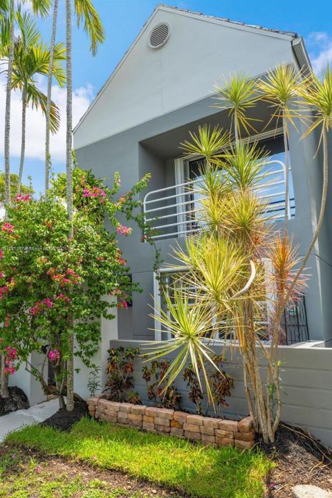 10321 SW 147th Ct Cir 8, Miami, Florida 33196