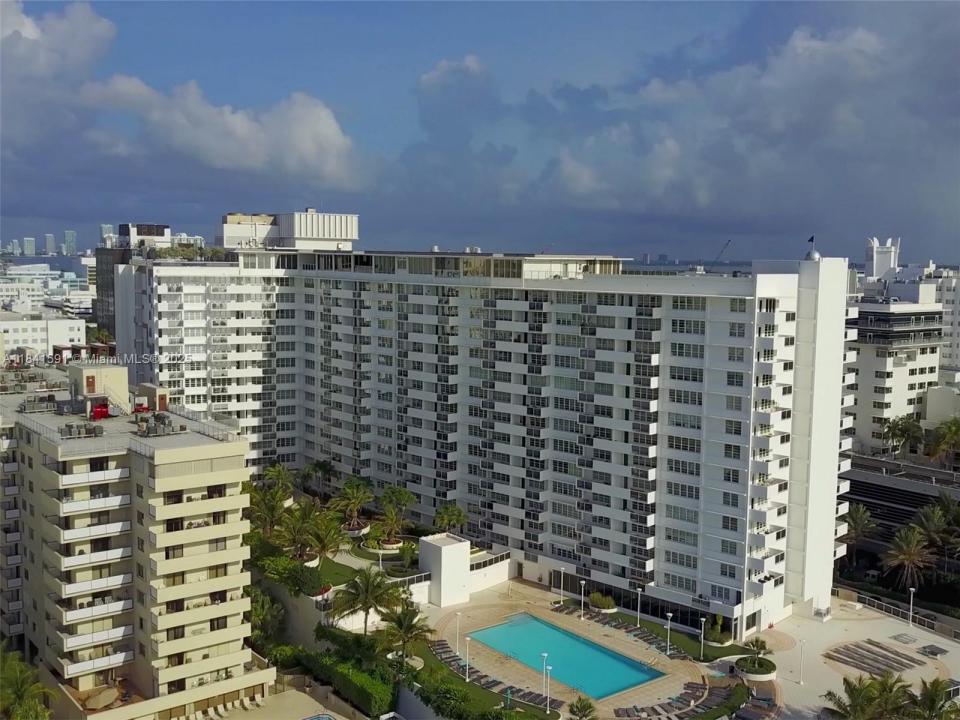 100 Lincoln Rd 1601, Miami Beach, Floride 33139, États-Unis
