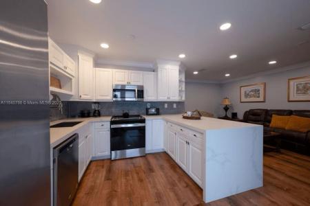 13242 SW 266th Ter, Homestead, Florida 33032, USA