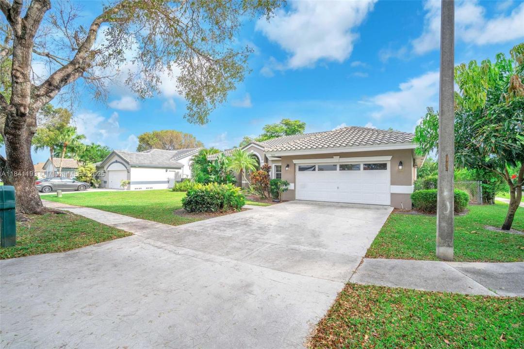9690 NW 39th St, Cooper City, 佛羅里達州 33024, 美國