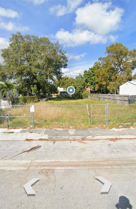 247 NW 45th St, Miami, Florida 33127, Estados Unidos