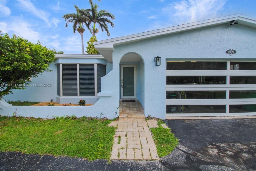 19820 SW 83rd Ave, Cutler Bay, فلوريدا 33189, الولايات المتحدة