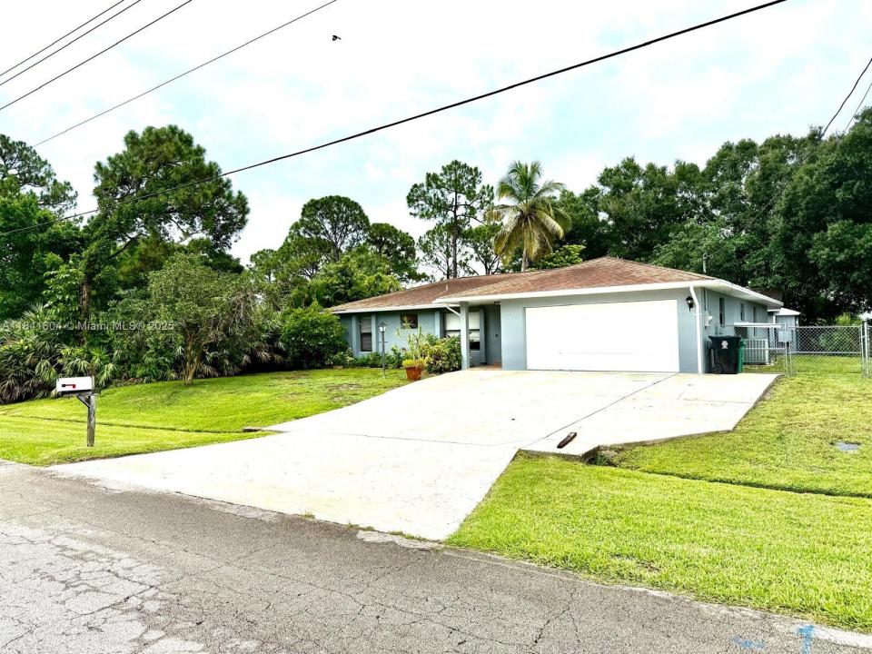 210 SW Voltair Ter, Port St. Lucie, Florida 34984