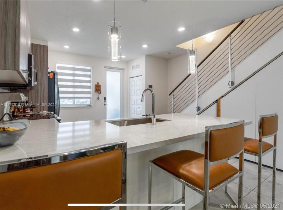 6421 NW 102nd Path 104, Doral, Florida 33178