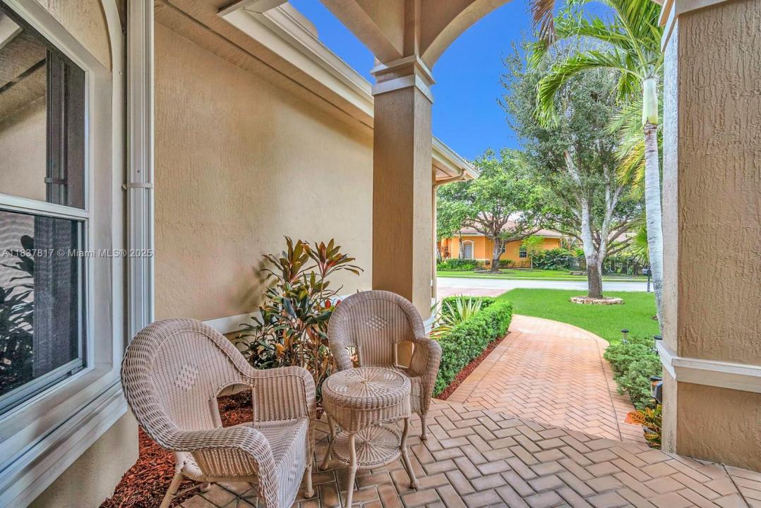 113 SW 128th Ave, Plantation, Florida 33325