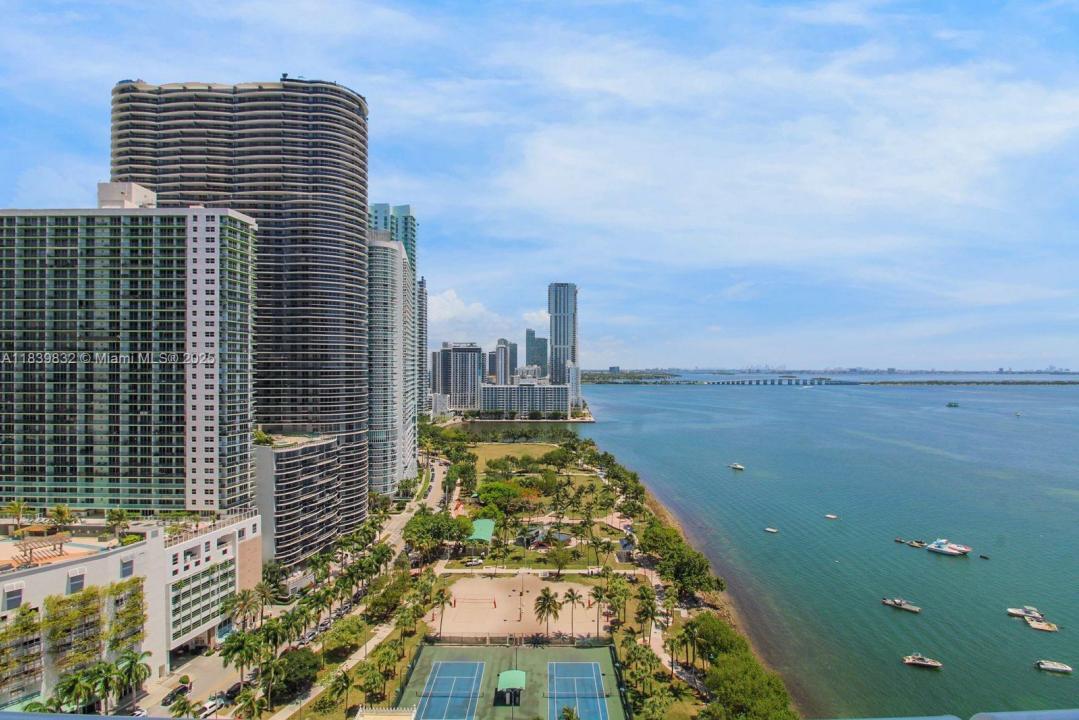 1717 N Bayshore Dr A-2635, Miami, Flórida 33132, Estados Unidos