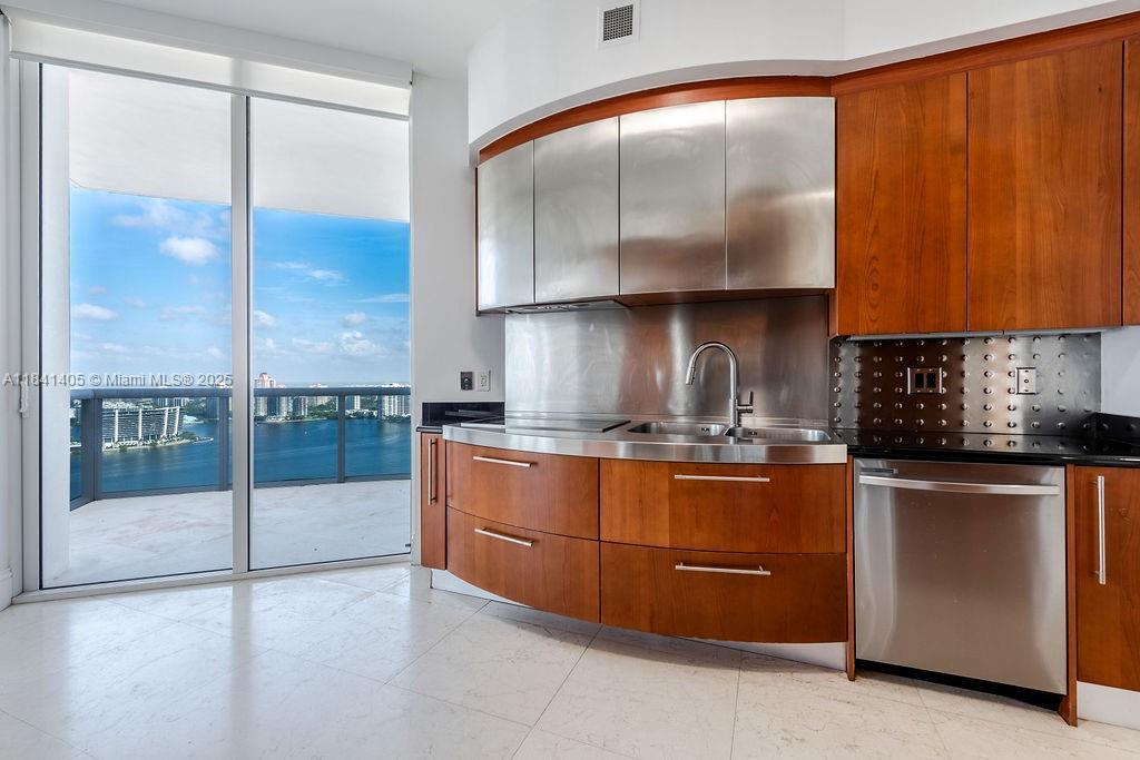 18101 Collins Ave 4601, Sunny Isles Beach, Florida 33160, Stati Uniti